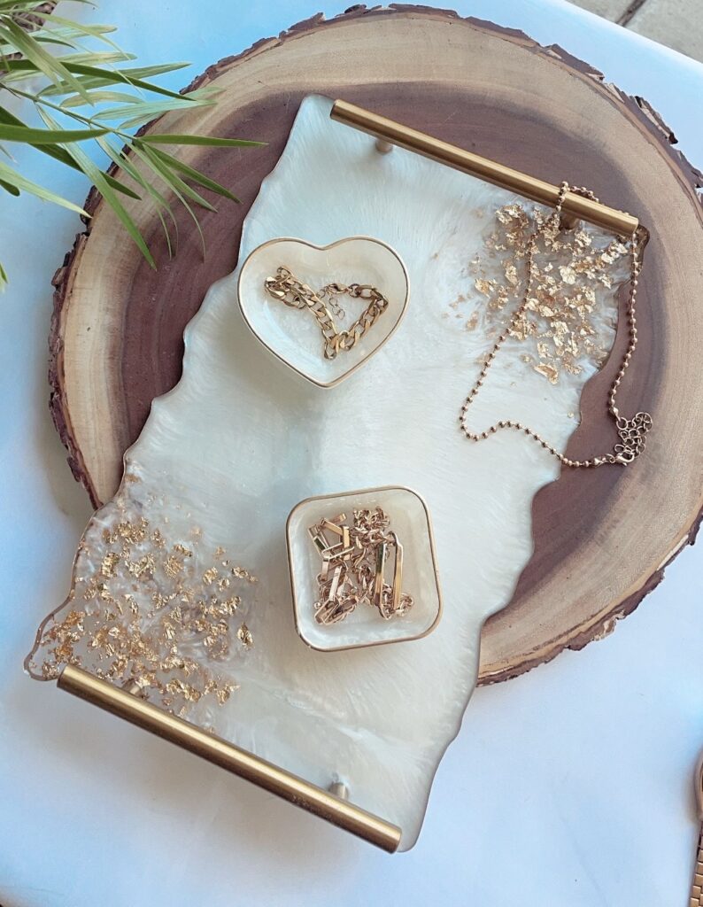 aartsywish - resin tray