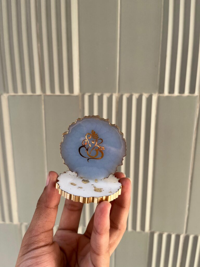 resin mini ganesha stand