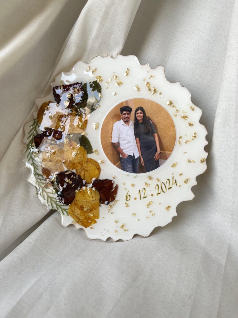 resin cutomised photo frame